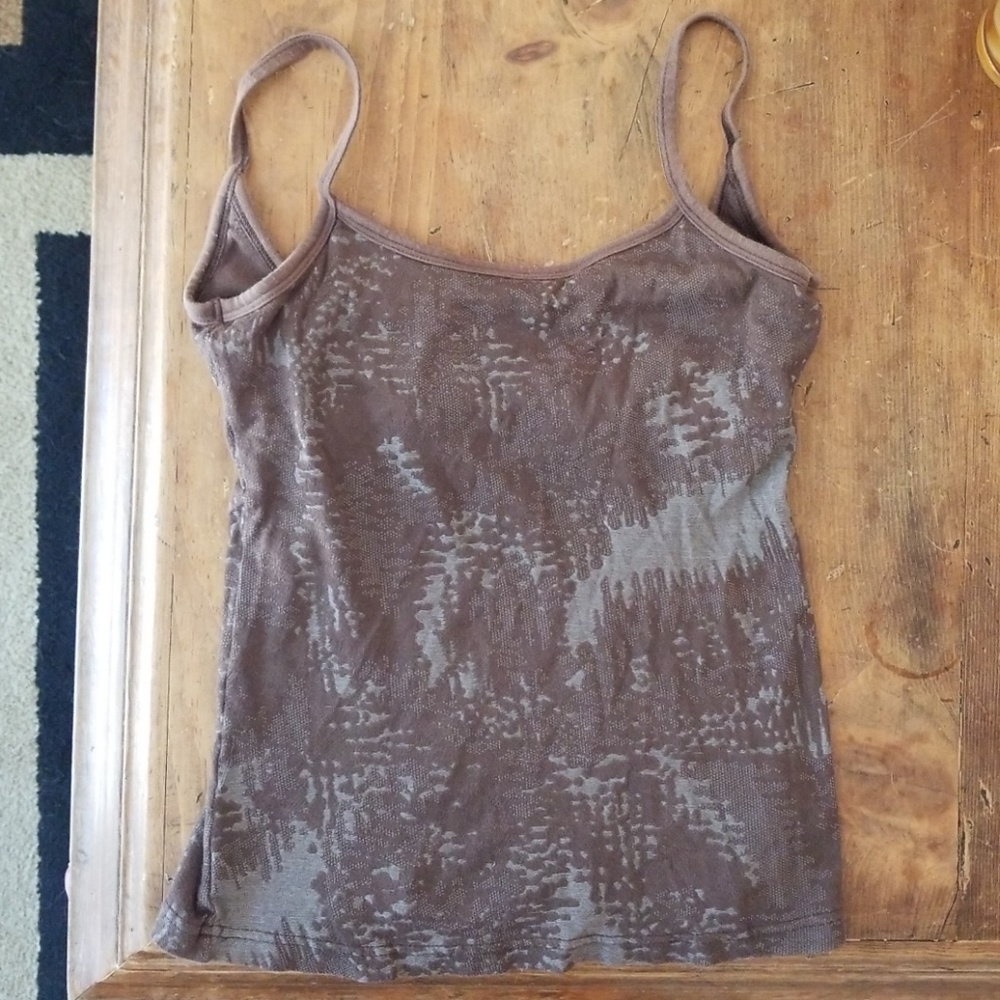 Hardtail workout shirt